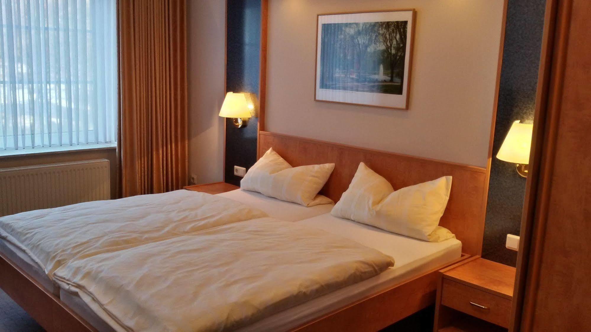Hotel-Landgasthof Herzog Barssel  Экстерьер фото